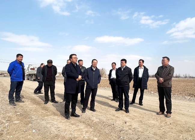 振興種業(yè)在行動,敦煌種業(yè)牽手奧凱種機、大禹節(jié)水現(xiàn)場對接推進千畝智慧種業(yè)示范園區(qū)建設(shè)項目